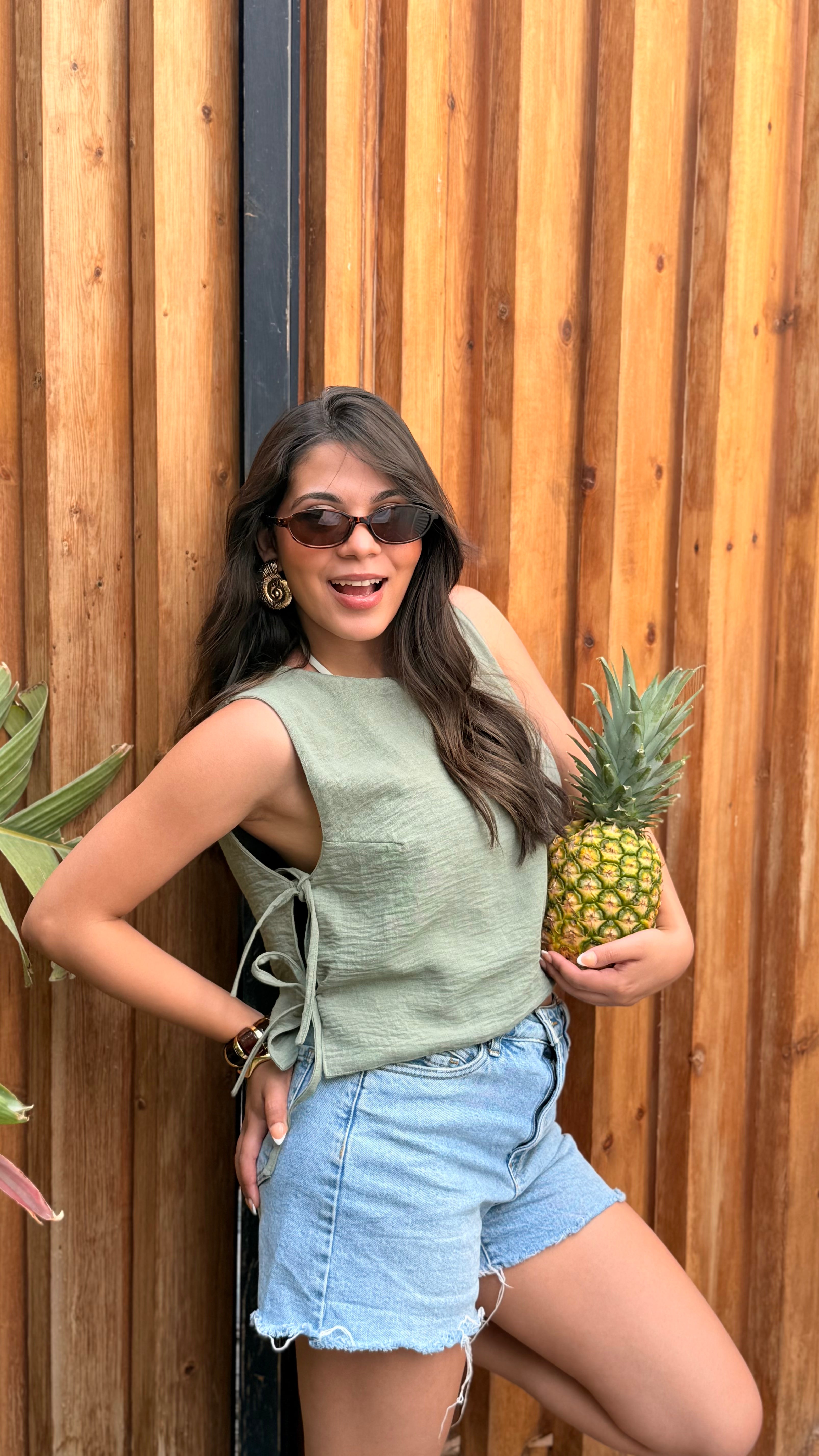 The Isla top - Olive